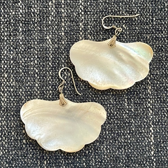 Mother of Pearl Ginkgo Leaf Earrings - Picture 3 of 3